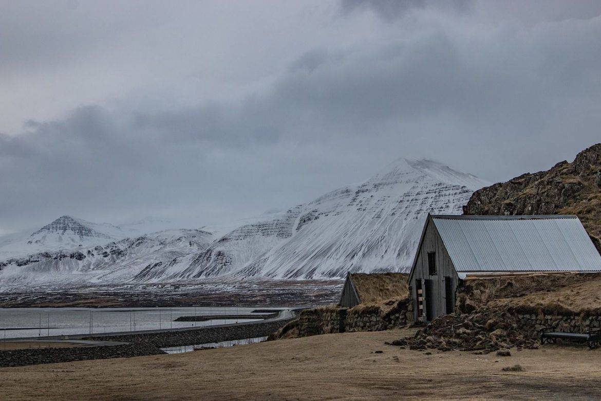 Visitando Borgarnes en Islandia